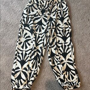 Rachel Zoe Black and Cream Linen Pants